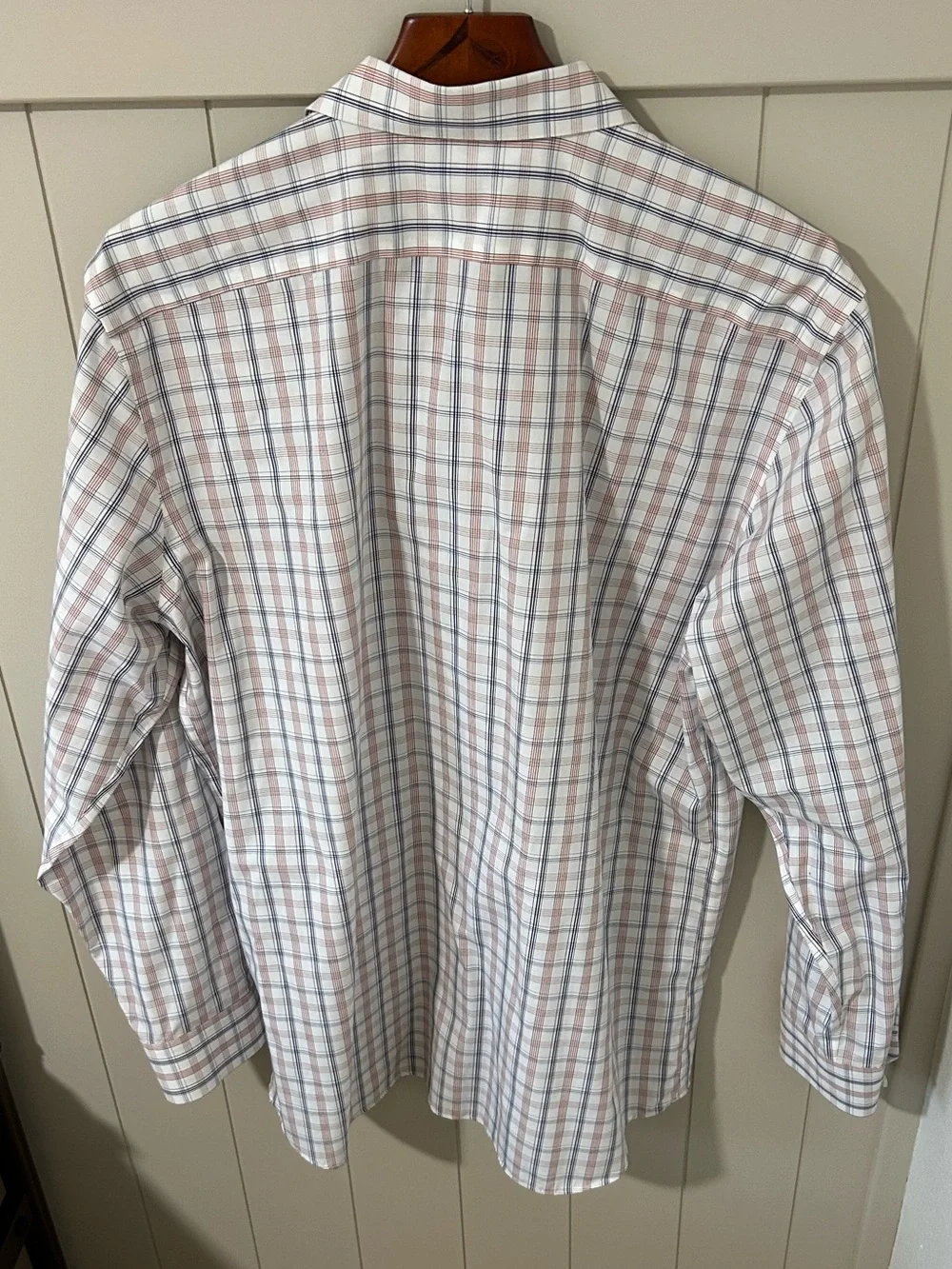 {Banana Republic} Men's Plaid Button-Down Shirt